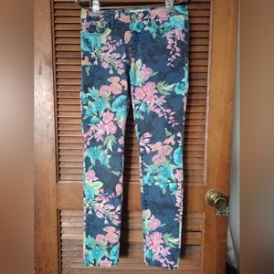Aeropostale Jeans 5/6 Floral Ashley Ultra Skinny (Measure 30x30)